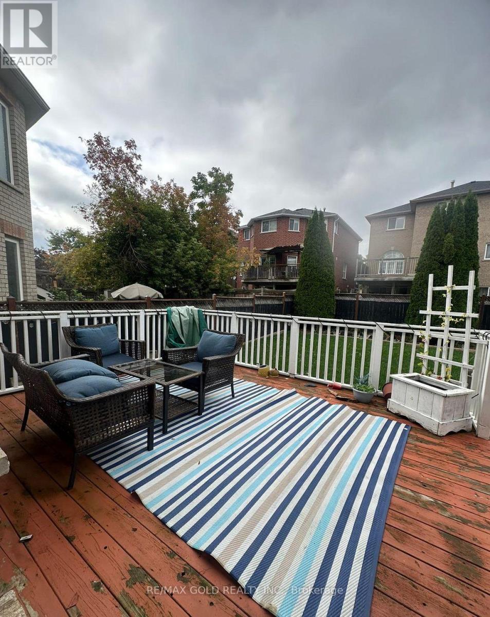 28 Sovereign's Gate, Barrie, Ontario  L4N 0K7 - Photo 35 - S13033036