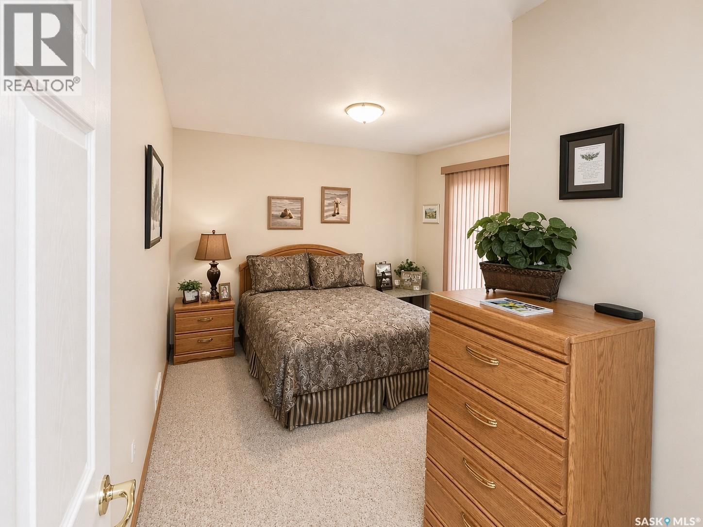 1014 105th Avenue, Tisdale, Saskatchewan  S0E 1T0 - Photo 3 - SK033556