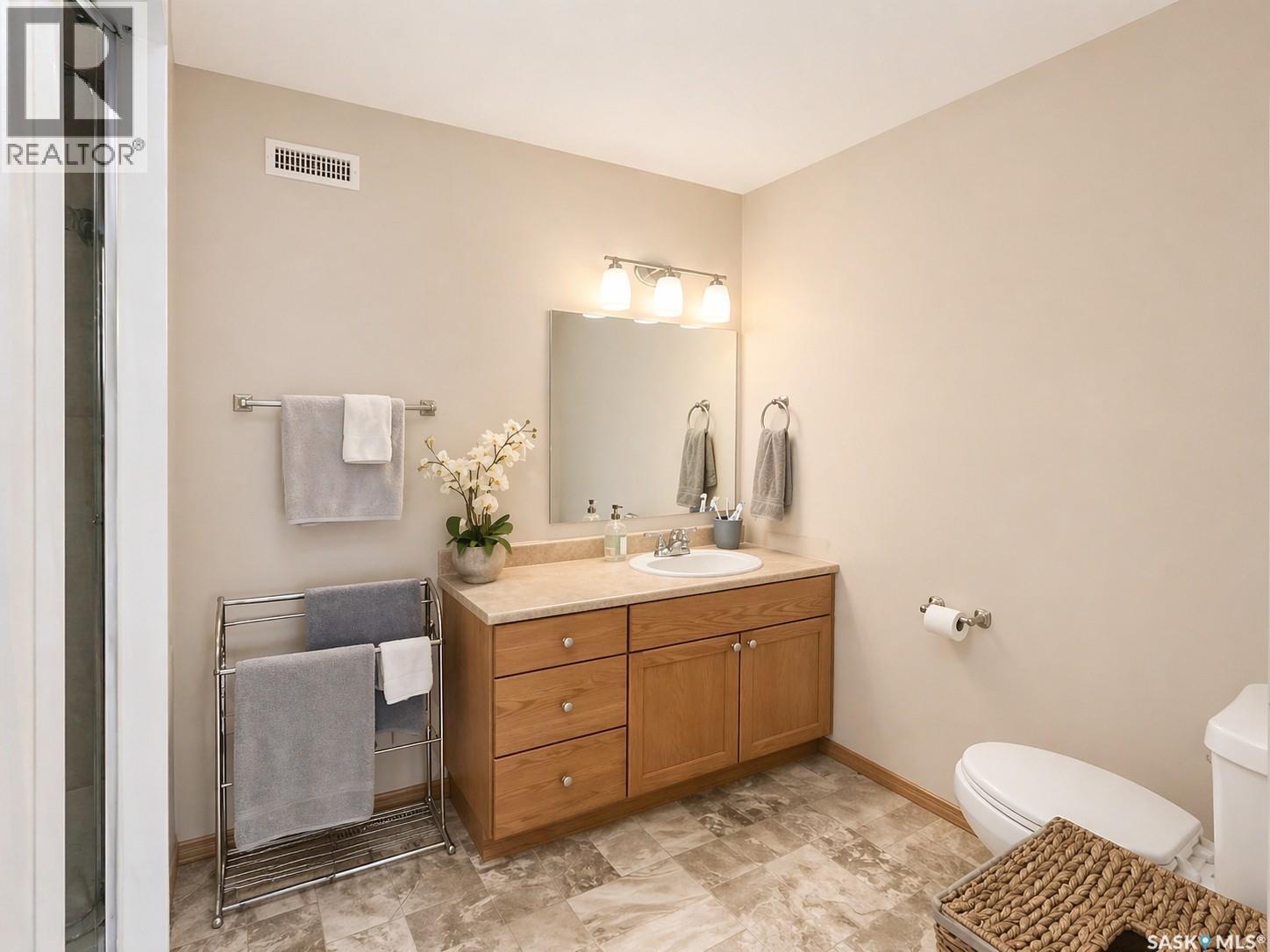 1014 105th Avenue, Tisdale, Saskatchewan  S0E 1T0 - Photo 8 - SK033556