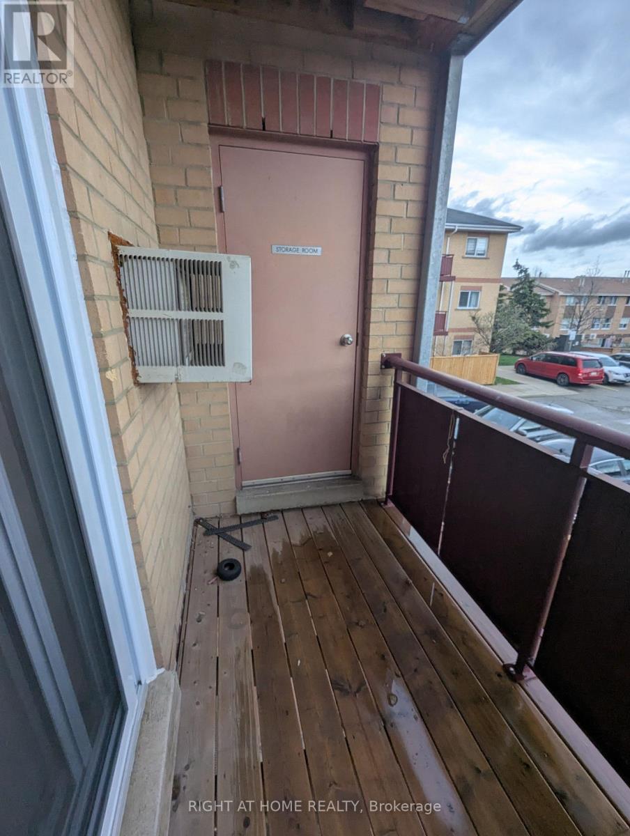 207b - 211 Forum Drive, Mississauga, Ontario  L4Z 4C1 - Photo 16 - W13033006