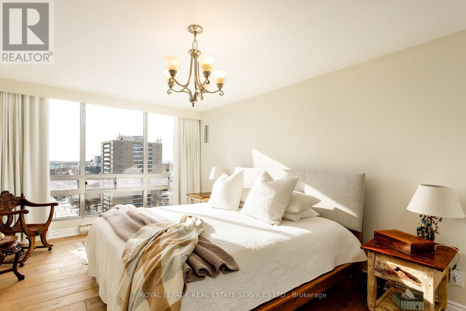 1401 - 2180 Marine Drive, Oakville, Ontario  L6L 5V2 - Photo 25 - W13033064