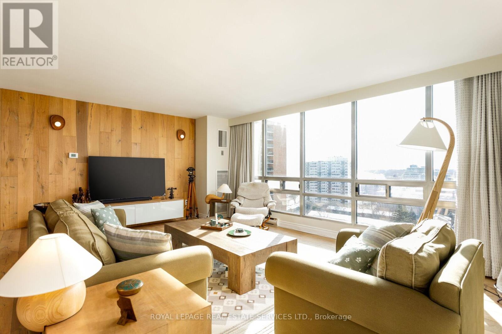 1401 - 2180 Marine Drive, Oakville, Ontario  L6L 5V2 - Photo 6 - W13033064