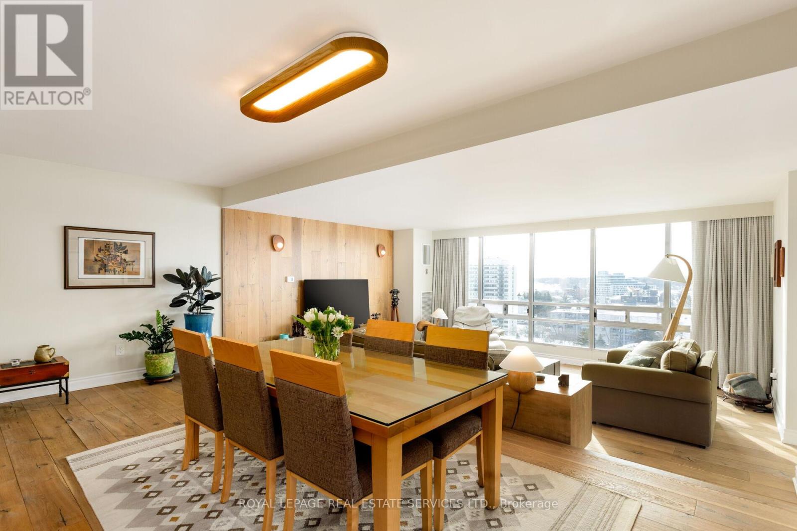 1401 - 2180 Marine Drive, Oakville, Ontario  L6L 5V2 - Photo 9 - W13033064