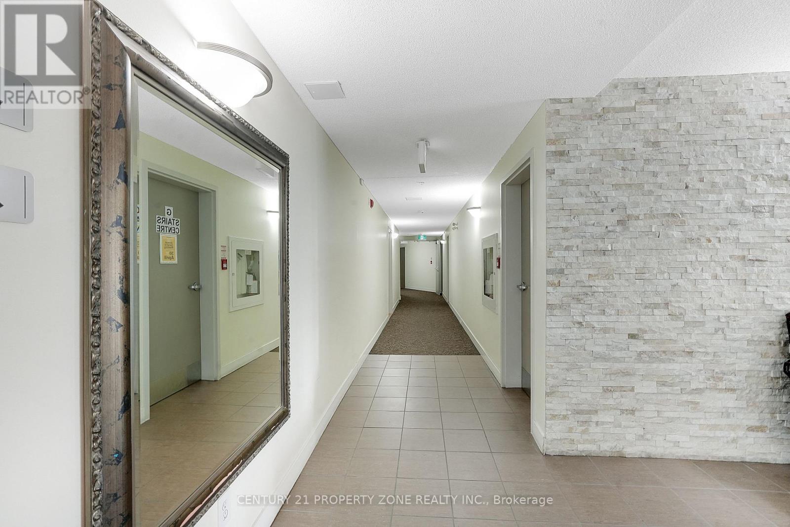 1401 - 8 Dayspring Circle, Brampton, Ontario  L6P 2Z7 - Photo 31 - W13033070