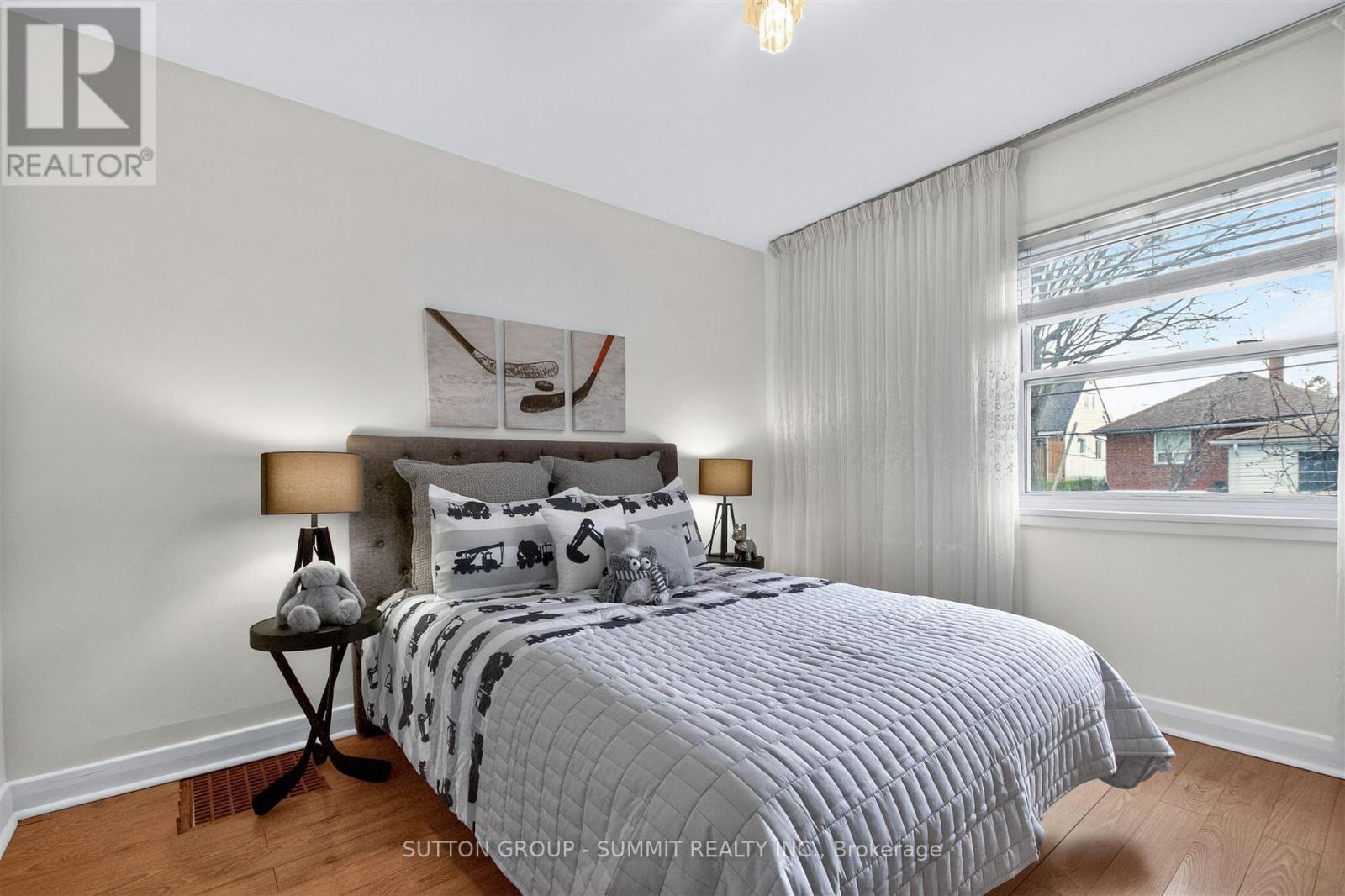 51 Barrhead Crescent, Toronto, Ontario  M9W 3Z8 - Photo 21 - W13033080