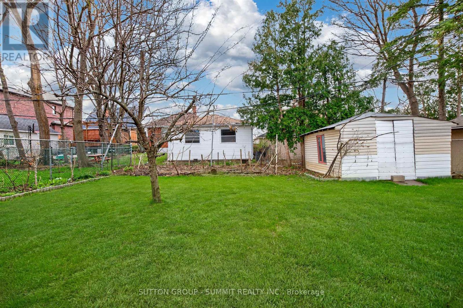 51 Barrhead Crescent, Toronto, Ontario  M9W 3Z8 - Photo 46 - W13033080