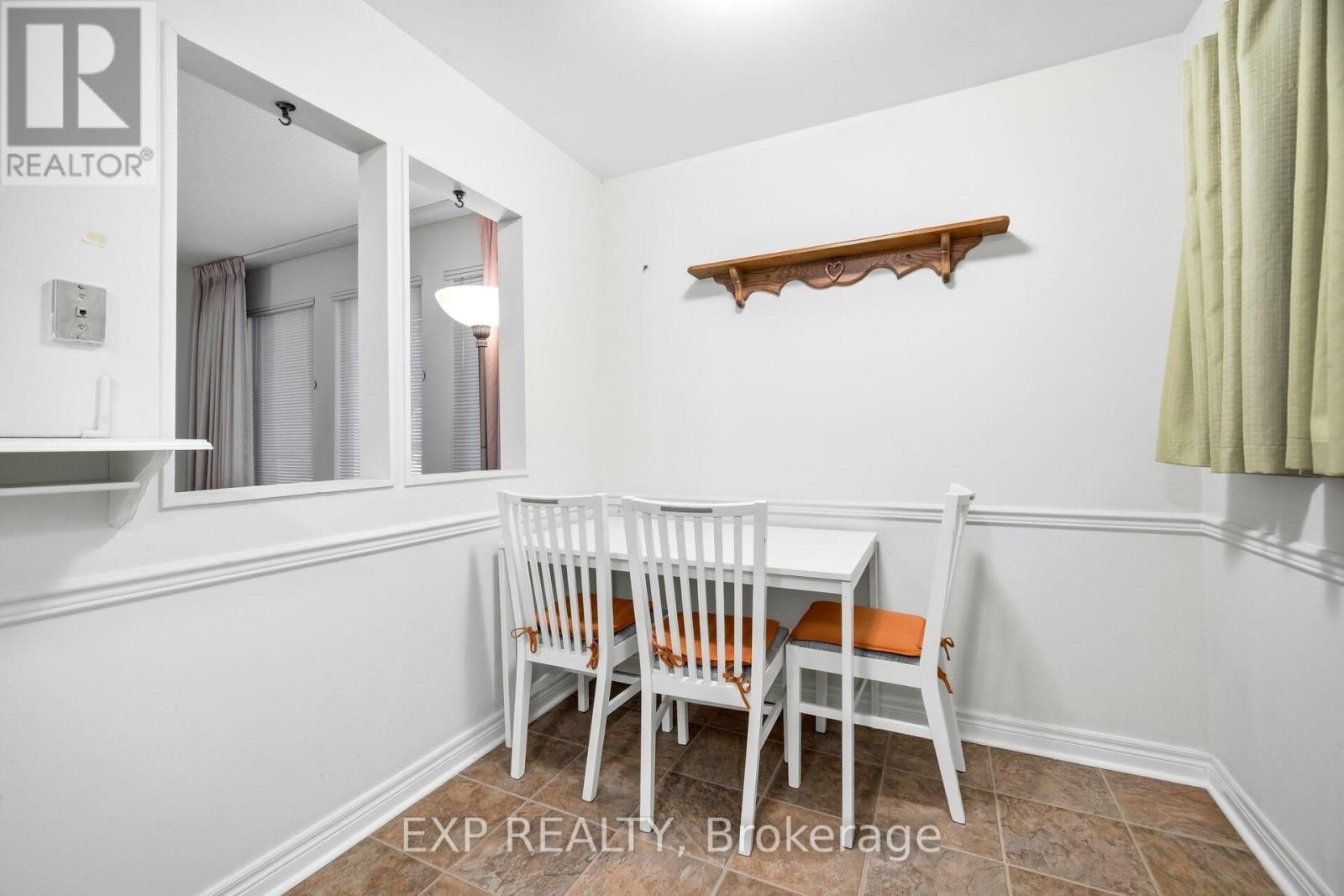 107 Archdekin Drive, Brampton, Ontario  L6V 1Y8 - Photo 7 - W13033086