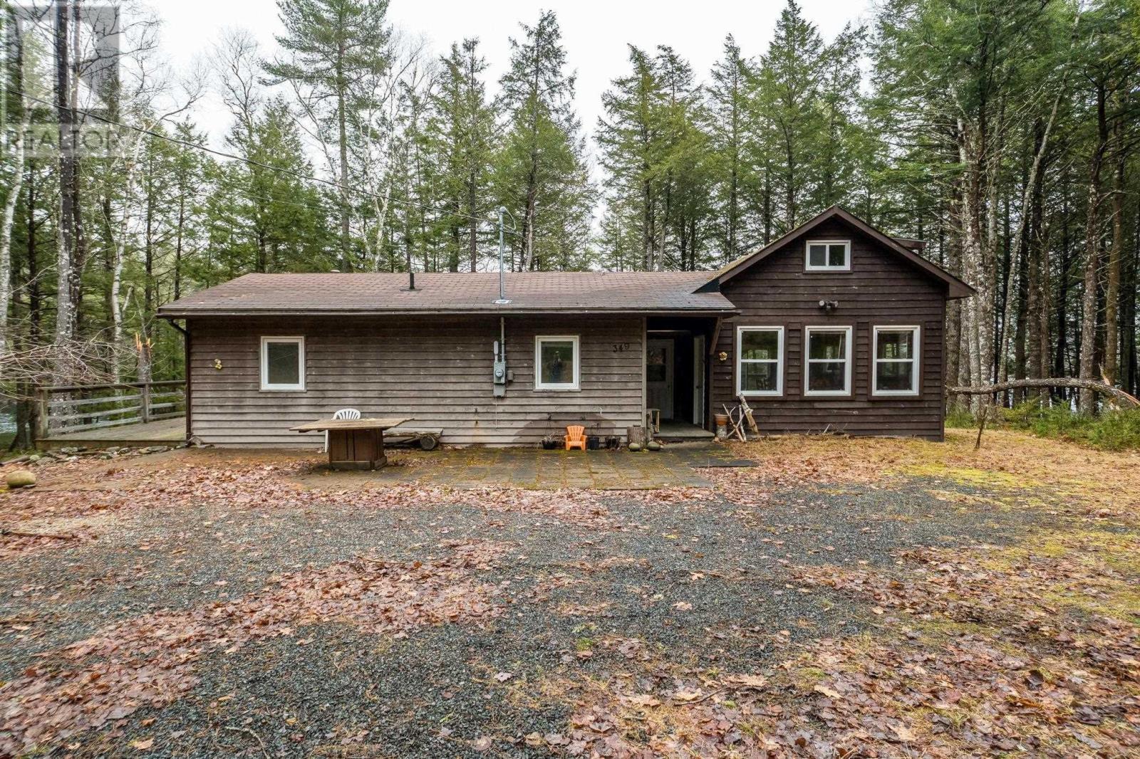 87 Edith's Point Road, South Brookfield, Nova Scotia  B0T 1K0 - Photo 1 - 202608267