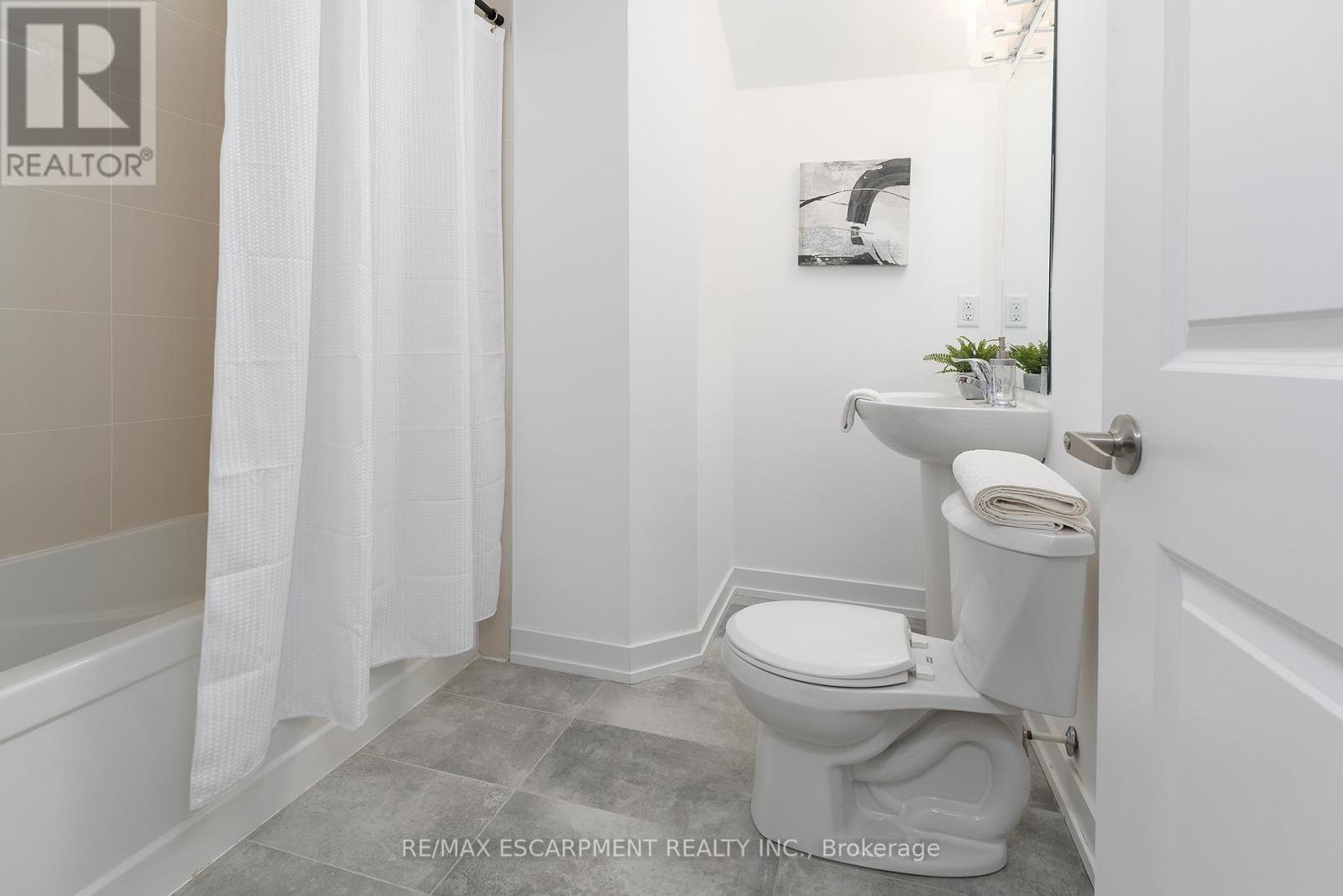 8 - 184 Angus Drive, Ajax, Ontario  L1S 0G5 - Photo 15 - E13021668