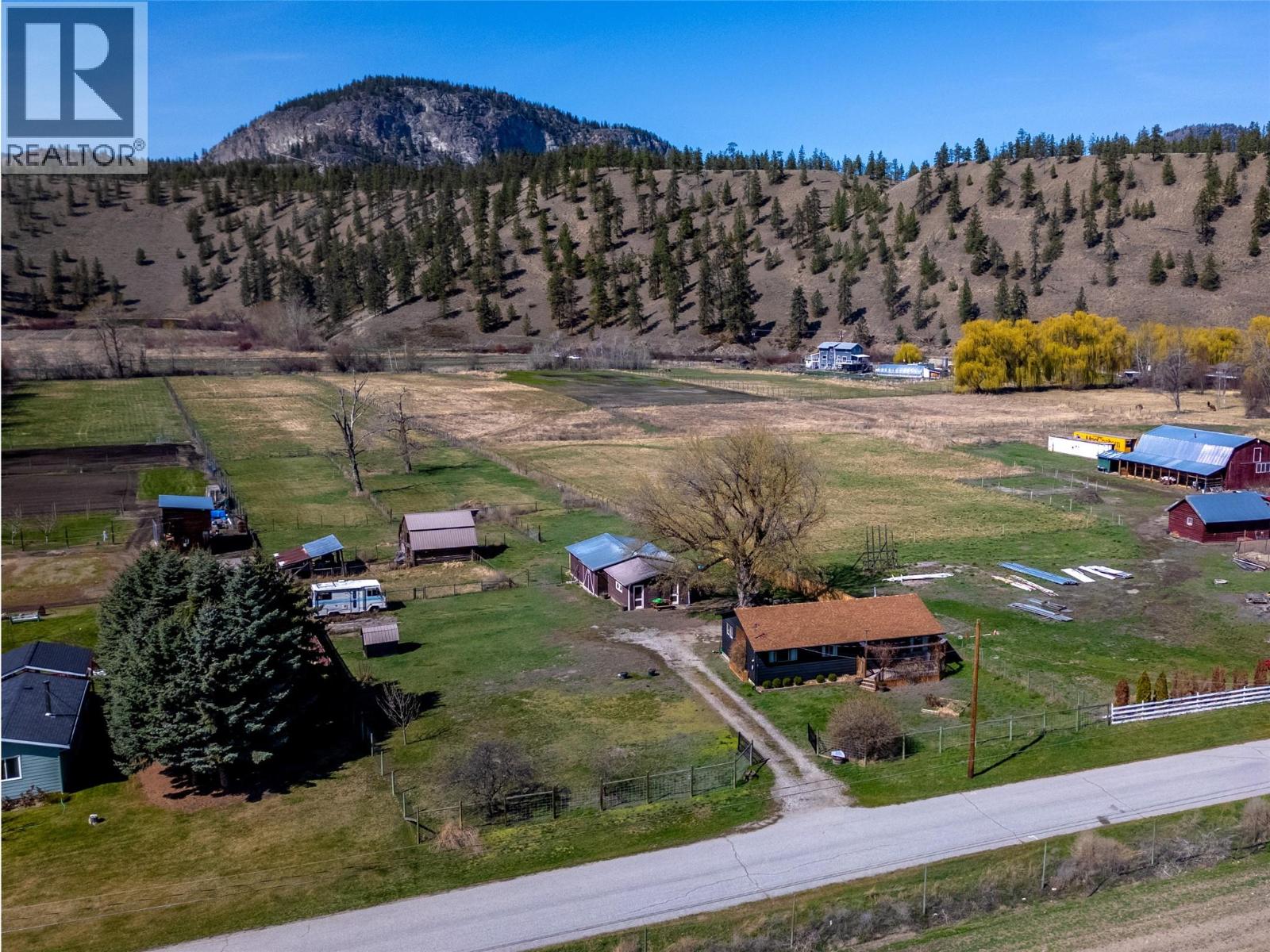 8114 River Road, Oliver, British Columbia  V0H 1T7 - Photo 1 - 10378400