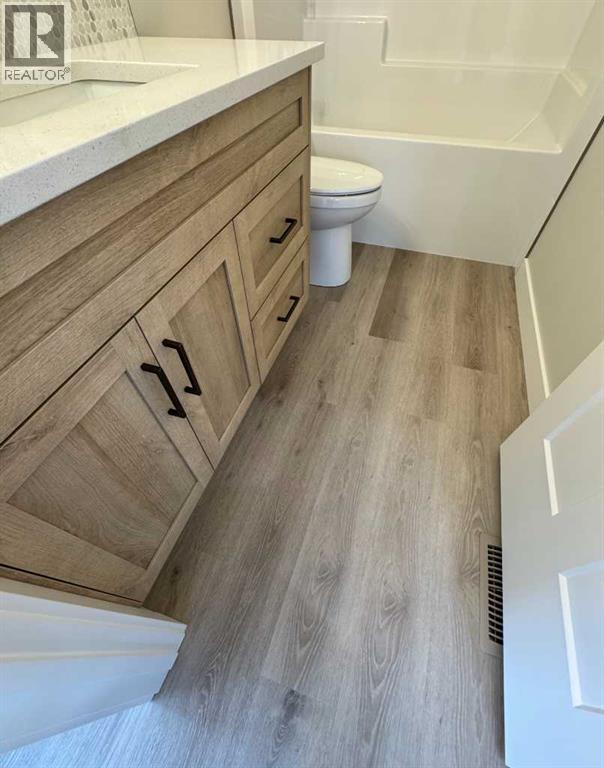 52 Emmett Crescent, Red Deer, Alberta  T4P 3G8 - Photo 24 - A2301867