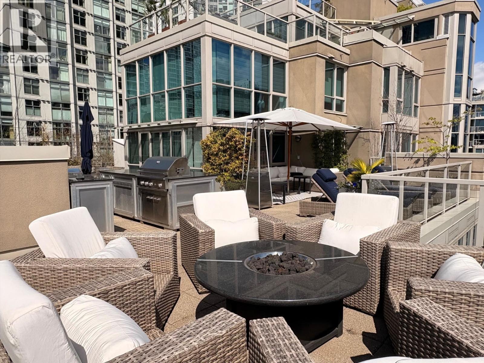 602 1388 Homer Street, Vancouver, British Columbia  V6B 6A7 - Photo 3 - R3110268