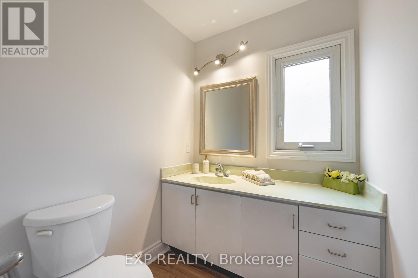29 Northgate Crescent, Richmond Hill, Ontario  L4B 2K8 - Photo 32 - N13013890