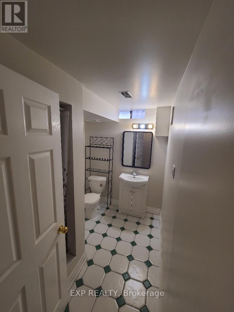 29 Northgate Crescent, Richmond Hill, Ontario  L4B 2K8 - Photo 42 - N13013890
