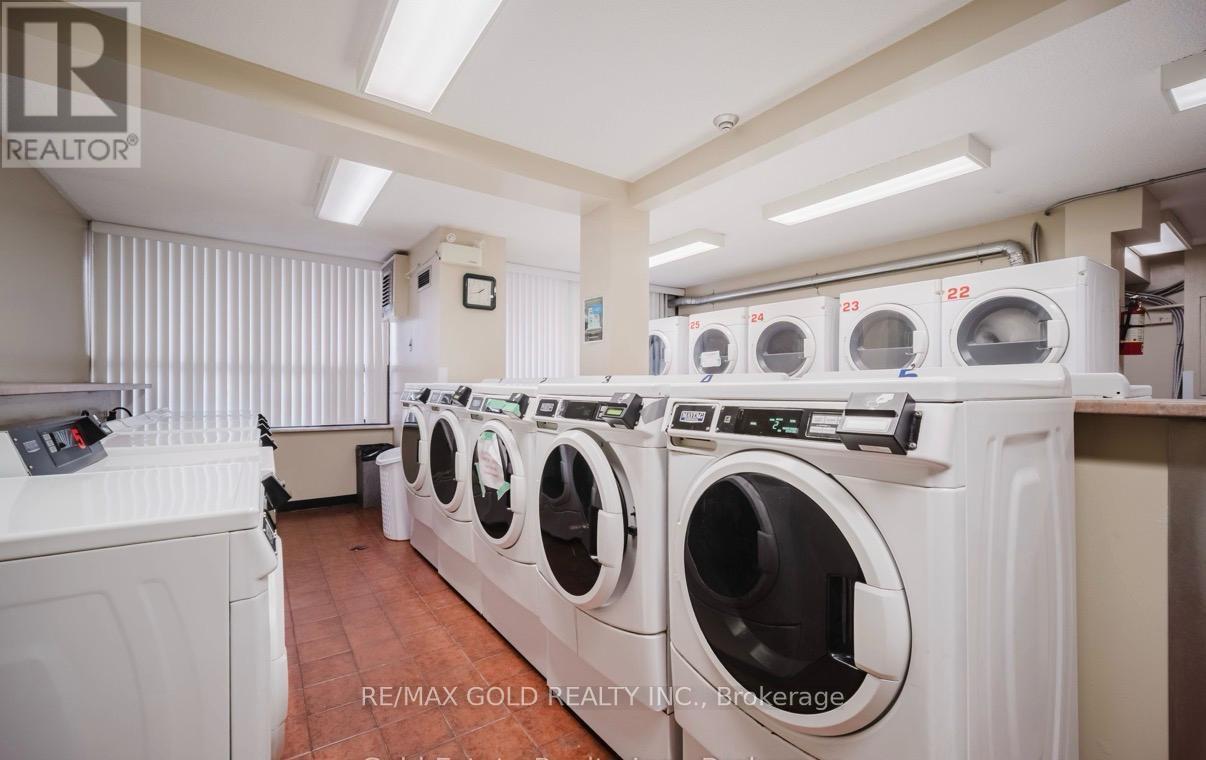 404 - 18 Knightsbridge Road, Brampton, Ontario  L6T 3X5 - Photo 6 - W13030614