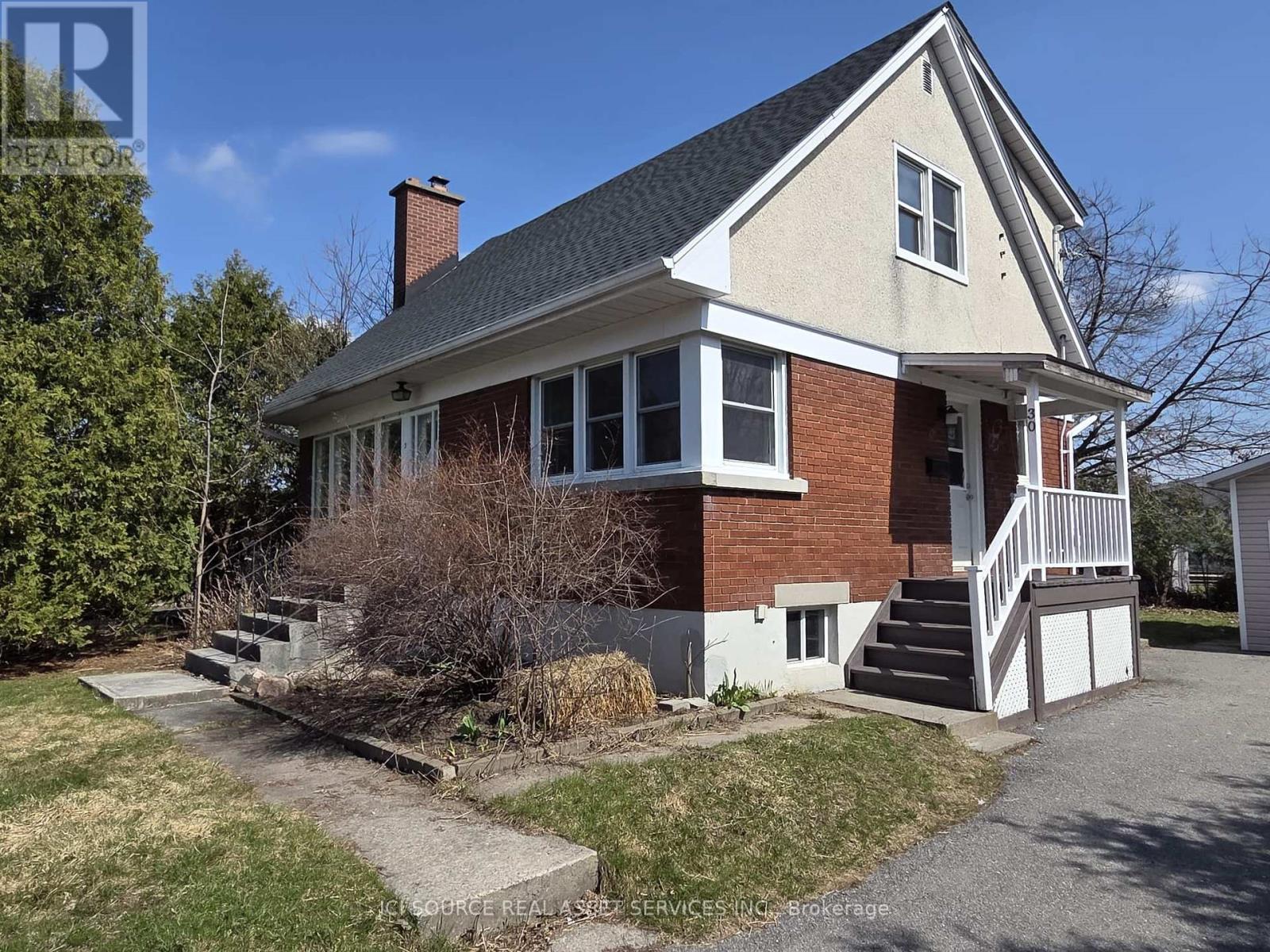 30 Sunnycrest Drive, Ottawa, Ontario  K2E 5Y2 - Photo 3 - X12955126