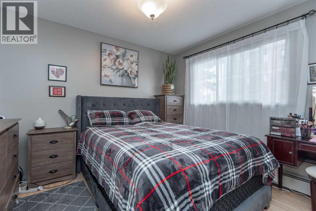 212, 5326 47 Avenue, Red Deer, Alberta  T4N 3R2 - Photo 11 - A2285055