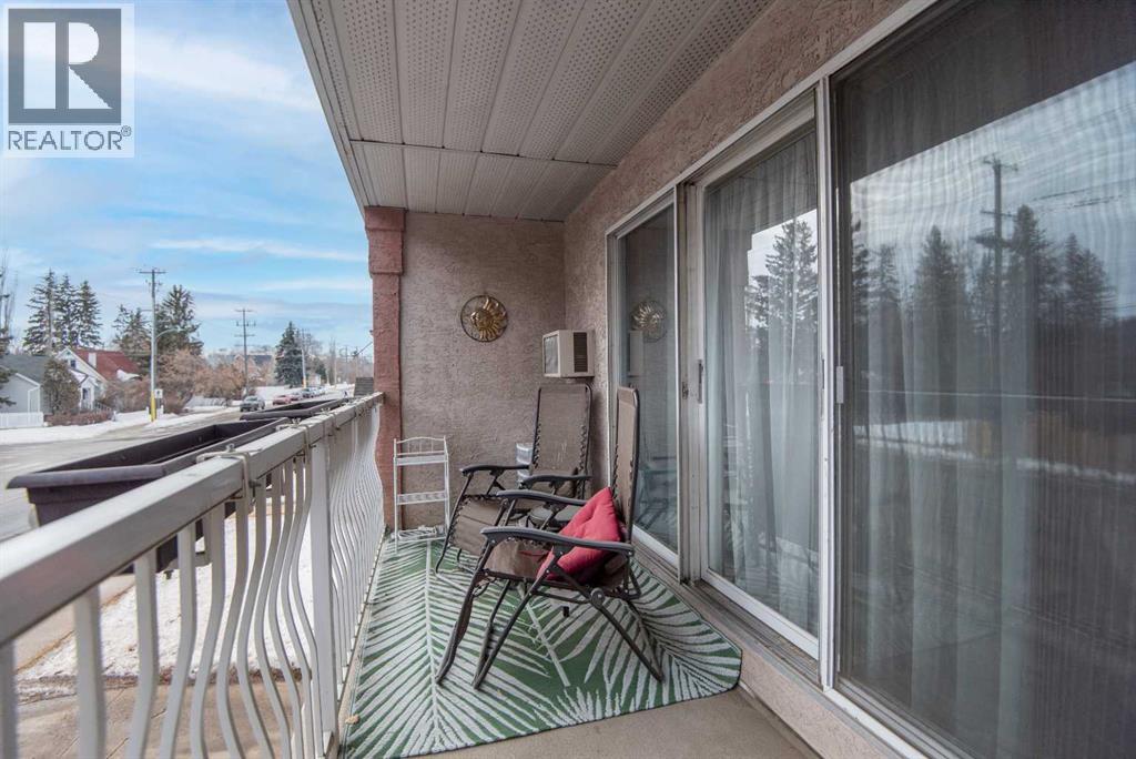 212, 5326 47 Avenue, Red Deer, Alberta  T4N 3R2 - Photo 4 - A2285055