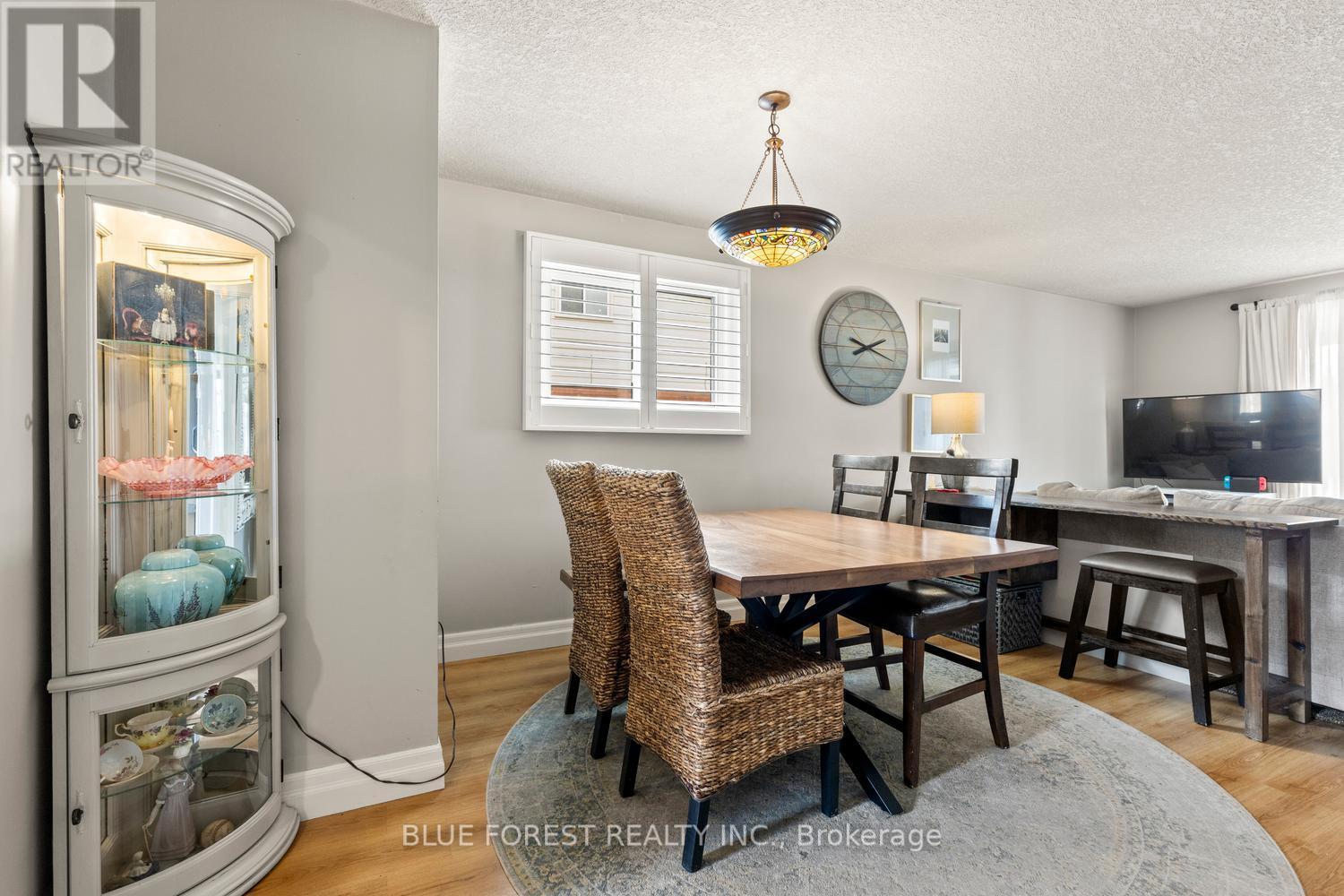 3 Lacey Crescent, London South, Ontario  N6E 2E6 - Photo 10 - X13033108