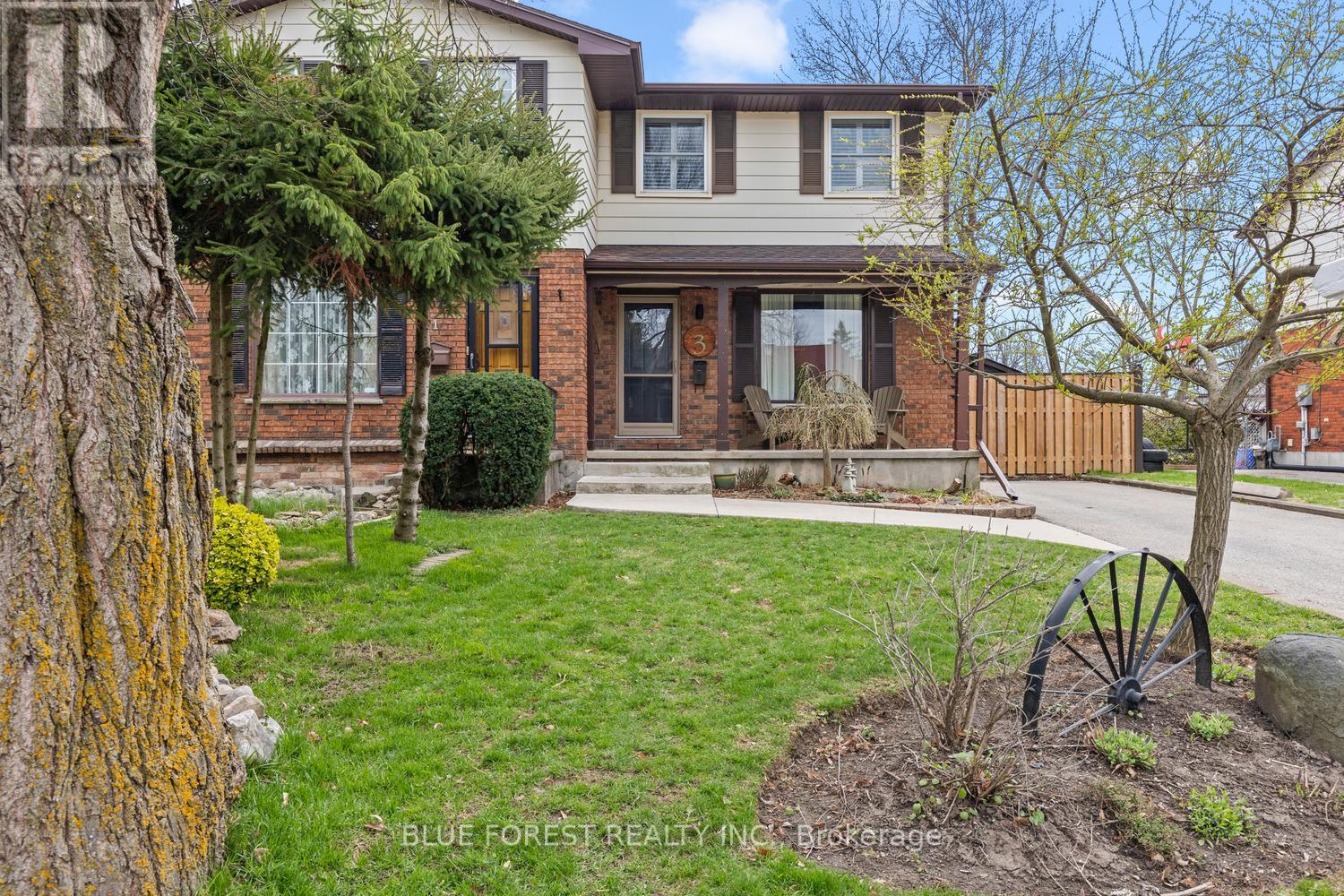 3 Lacey Crescent, London South, Ontario  N6E 2E6 - Photo 3 - X13033108