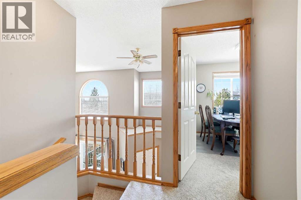 129 Arbour Ridge Circle Nw, Calgary, Alberta  T3G 3Y9 - Photo 18 - A2304394