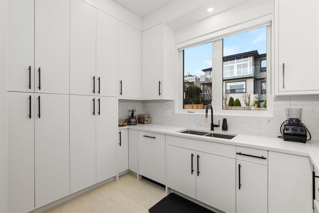 13169 Marine Drive, Surrey, British Columbia  V4A 1E6 - Photo 12 - R3114891