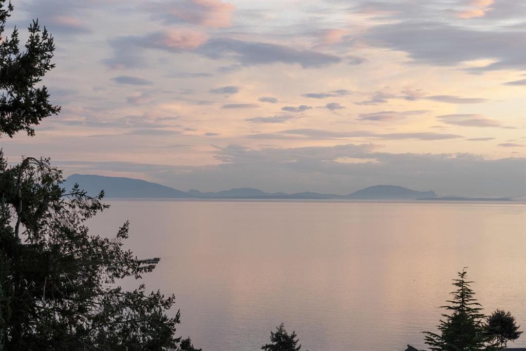 13169 Marine Drive, Surrey, British Columbia  V4A 1E6 - Photo 24 - R3114891