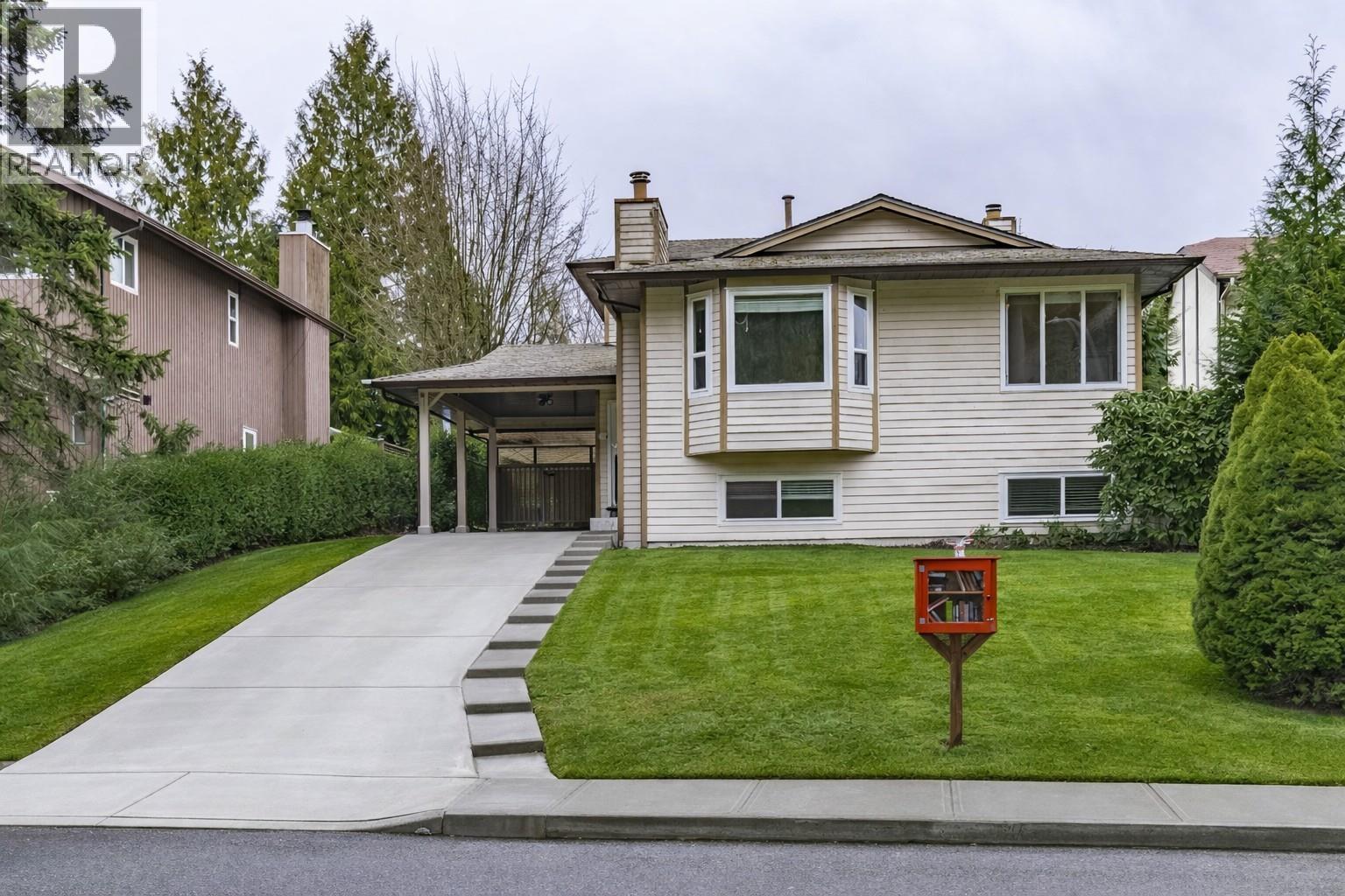 1265 Lynwood Avenue, Port Coquitlam, British Columbia  V3B 6H1 - Photo 2 - R3091049