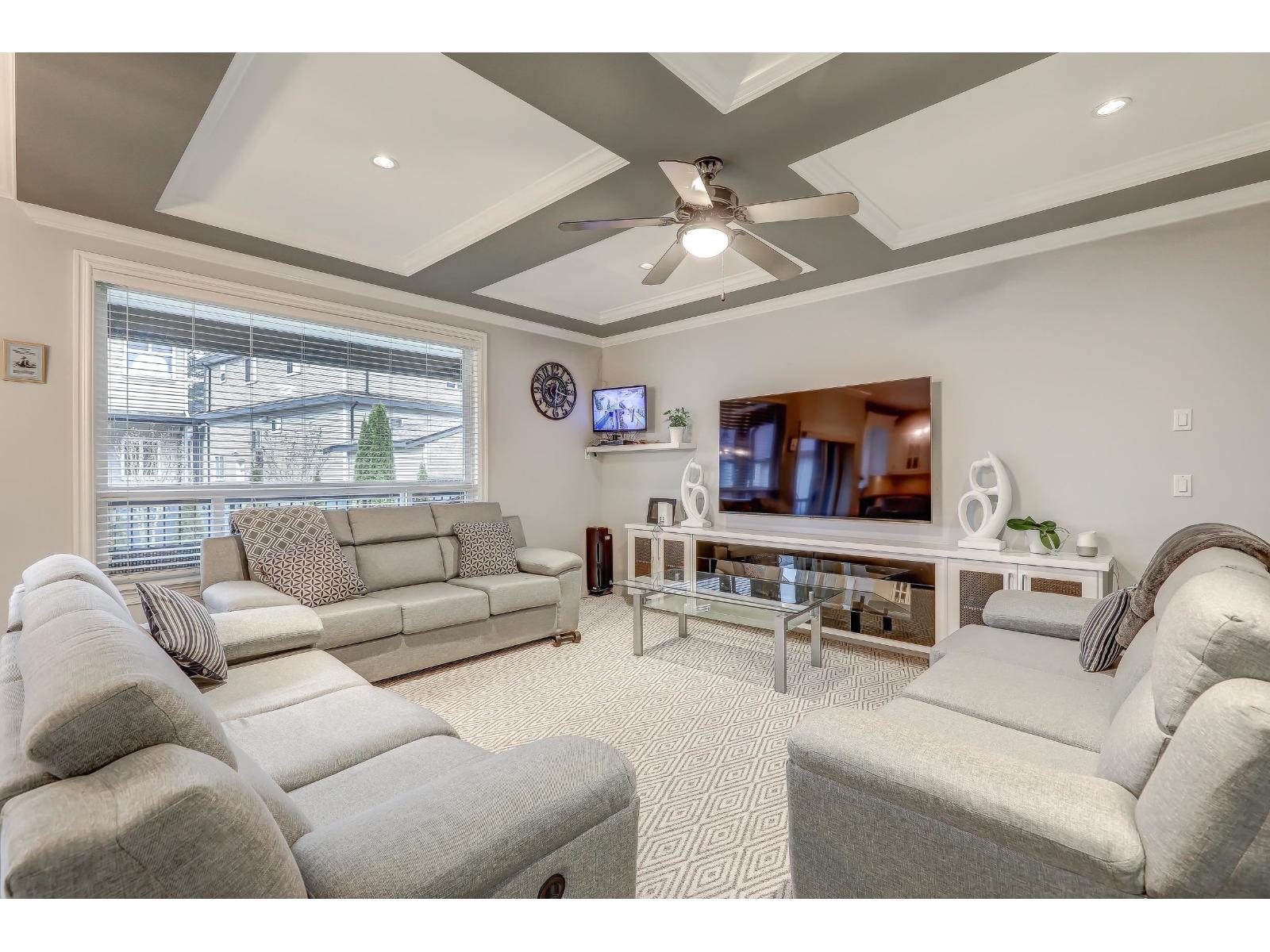 16226 96b Avenue, Surrey, British Columbia  V3S 2M4 - Photo 6 - R3114051