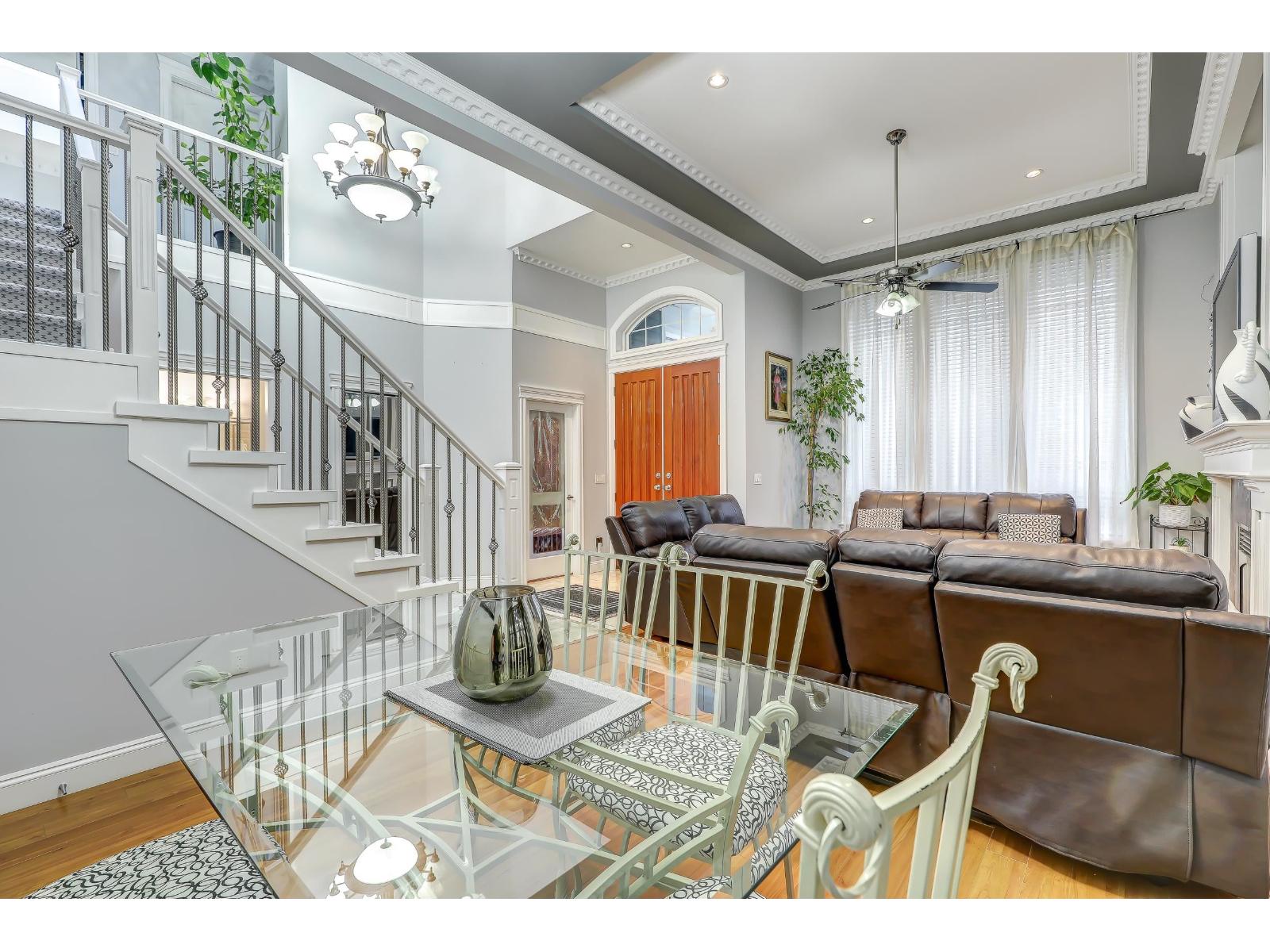 16226 96b Avenue, Surrey, British Columbia  V3S 2M4 - Photo 9 - R3114051