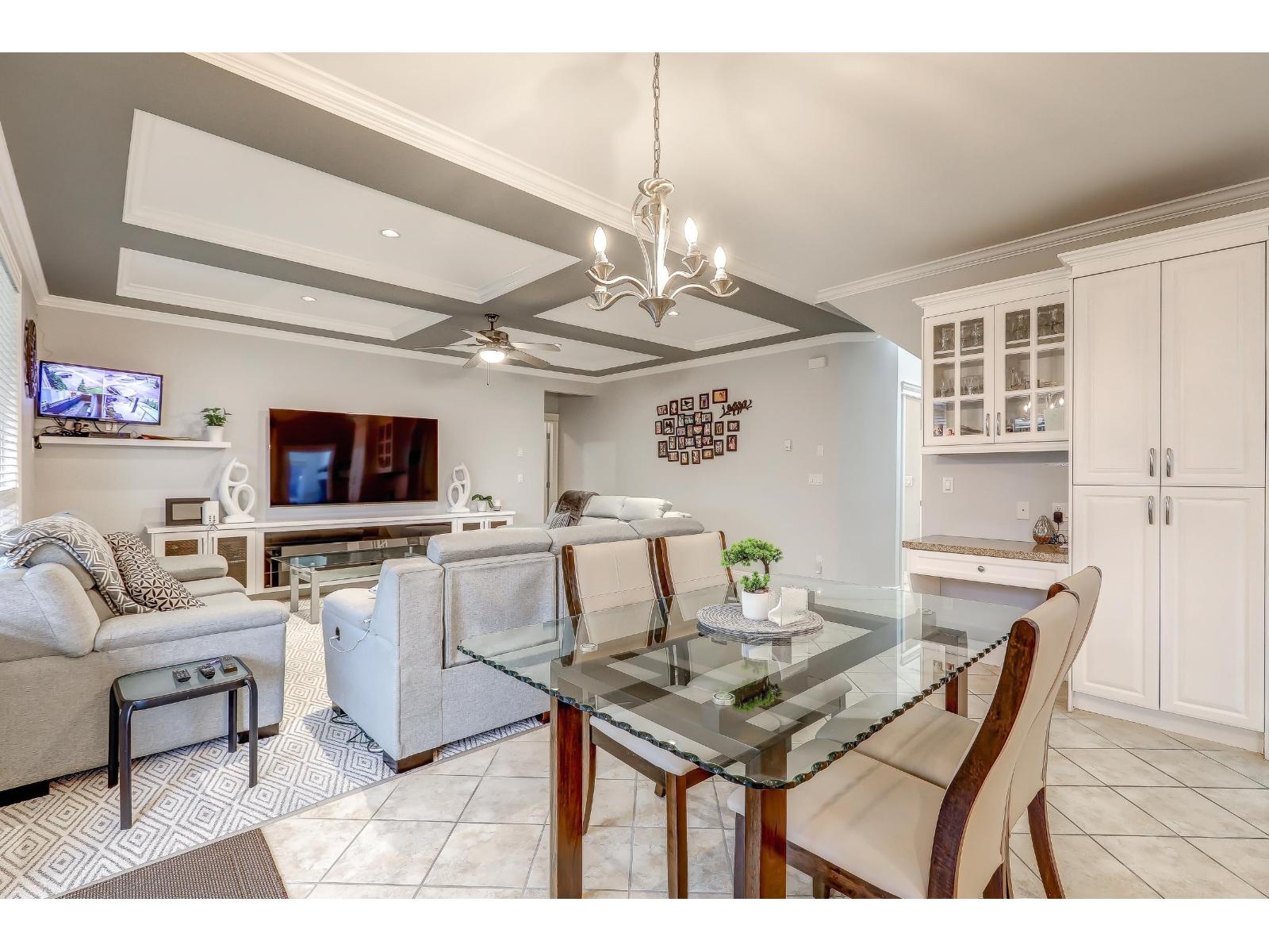 16226 96b Avenue, Surrey, British Columbia  V3S 2M4 - Photo 2 - R3114051