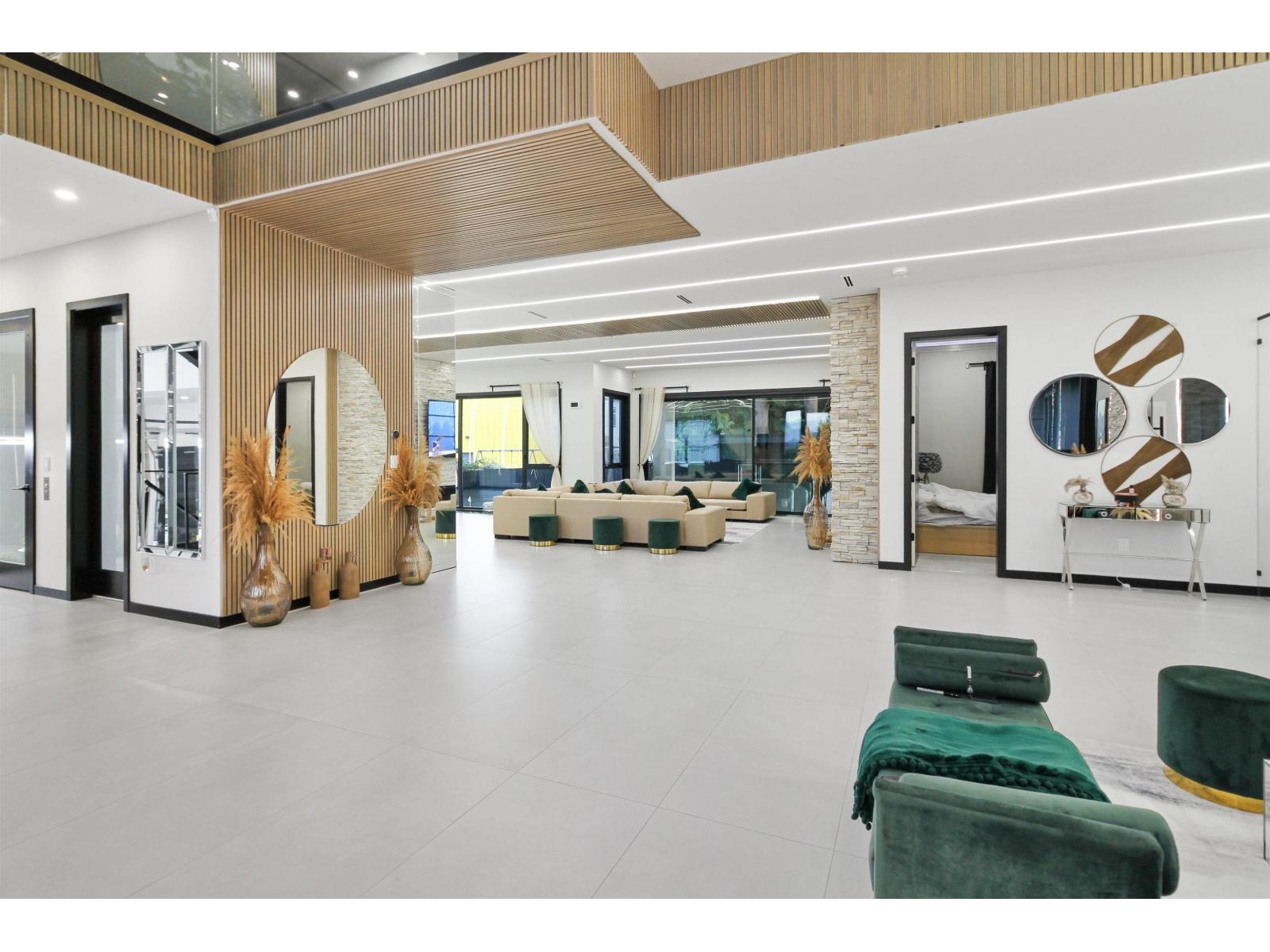 6127 152a Street, Surrey, British Columbia  V3S 1E7 - Photo 4 - R3114762