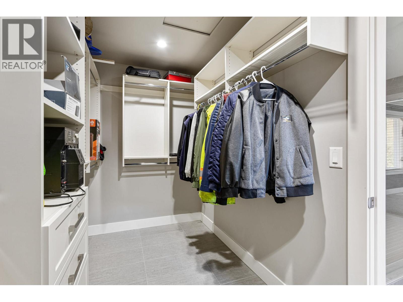 20417 Hartnell Avenue, Maple Ridge, British Columbia  V2X 2Z5 - Photo 20 - R3112416