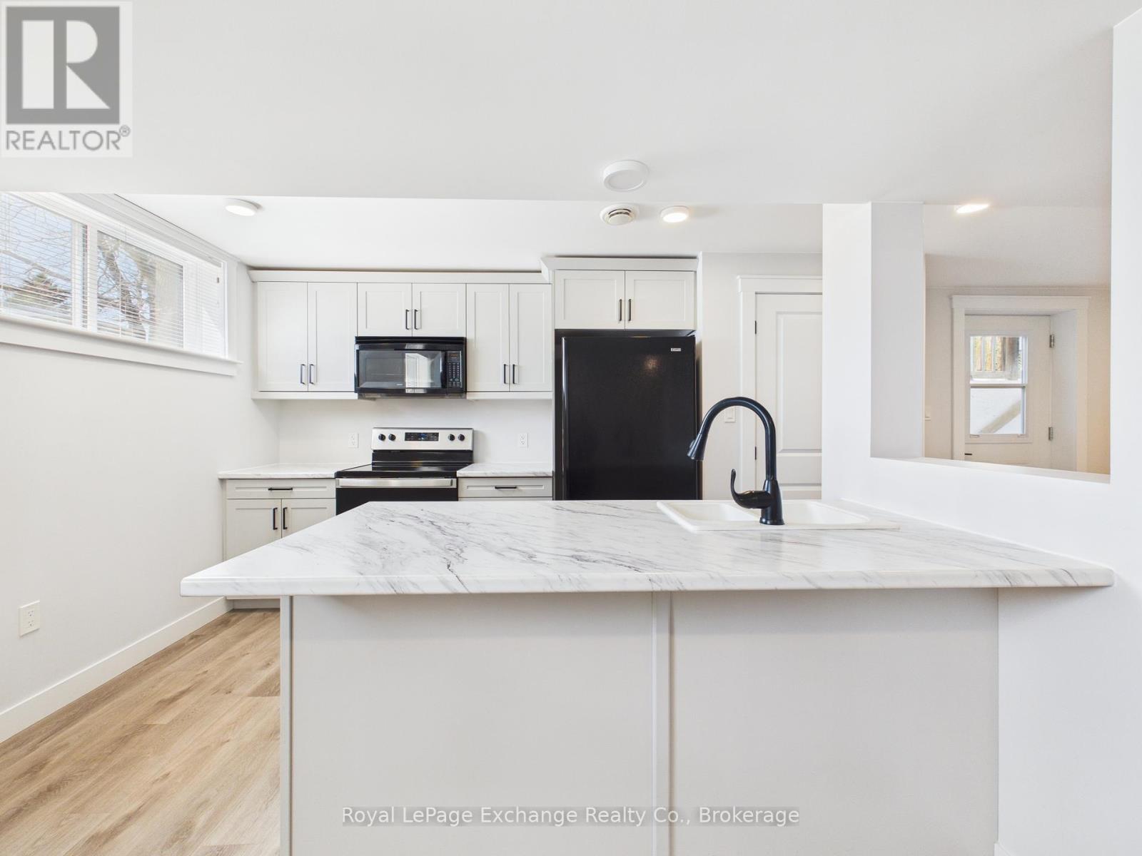 Rear - 966 Charles Street, Kincardine, Ontario  N2Z 2C3 - Photo 5 - X12819562