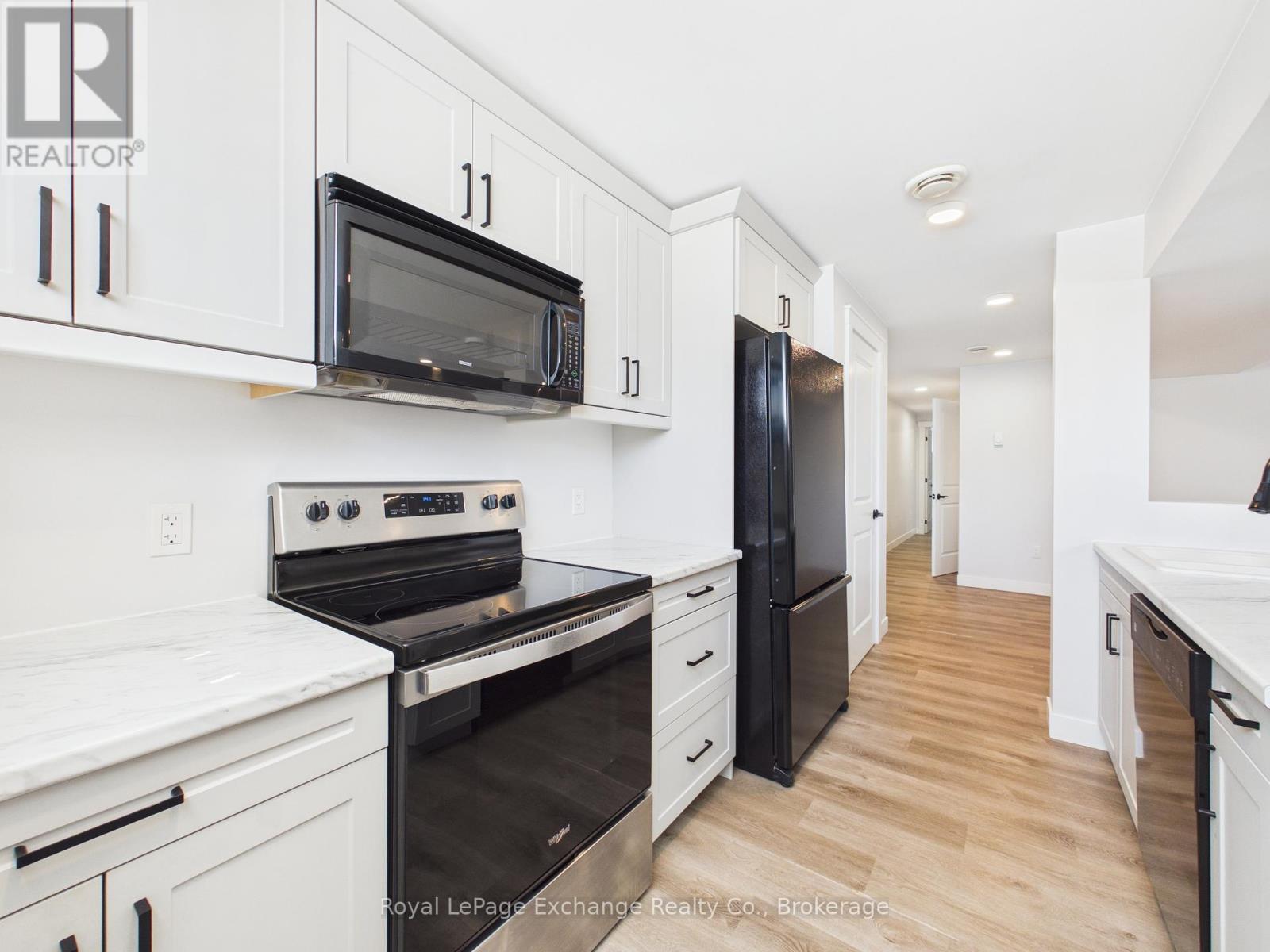 Rear - 966 Charles Street, Kincardine, Ontario  N2Z 2C3 - Photo 6 - X12819562