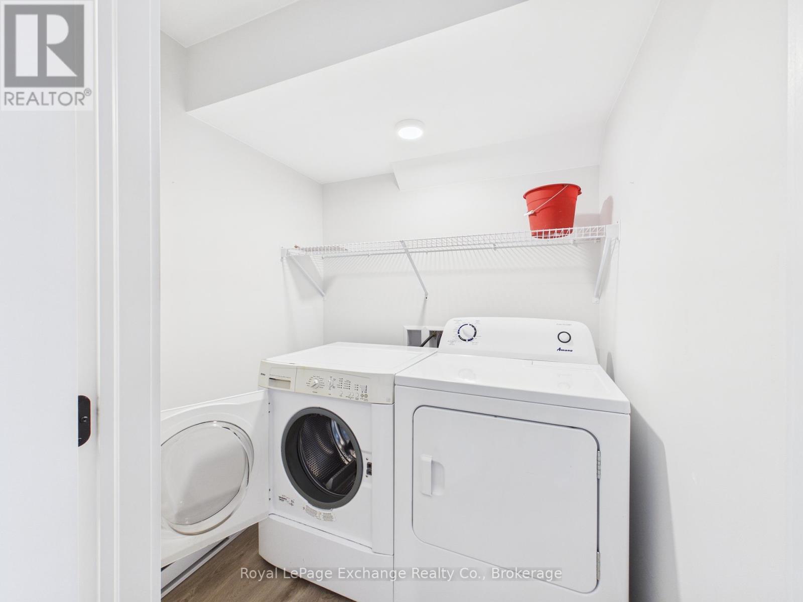 Rear - 966 Charles Street, Kincardine, Ontario  N2Z 2C3 - Photo 7 - X12819562