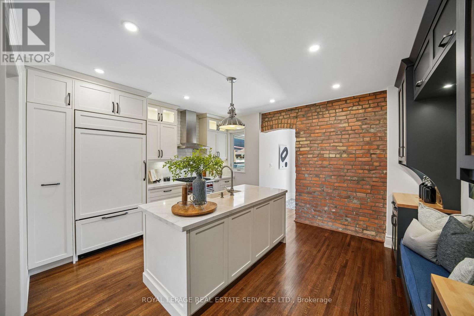 577 Ossington Avenue, Toronto (Palmerston-Little Italy), Ontario  M6G 3T4 - Photo 11 - C13033100