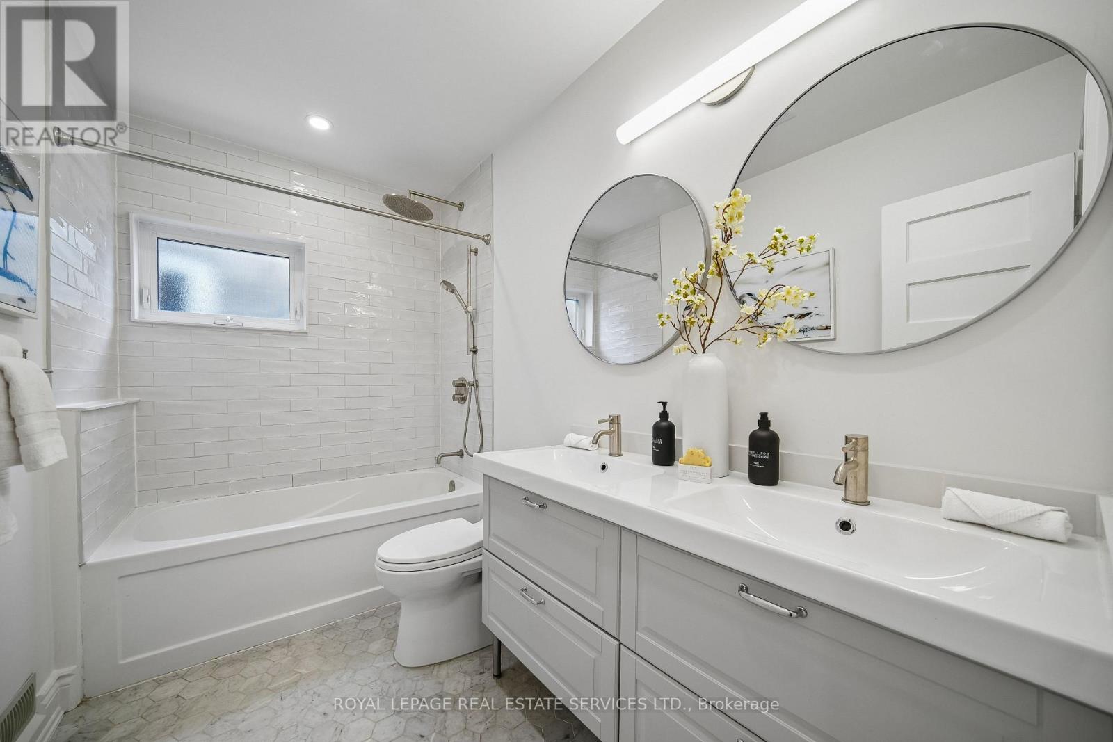 577 Ossington Avenue, Toronto (Palmerston-Little Italy), Ontario  M6G 3T4 - Photo 19 - C13033100