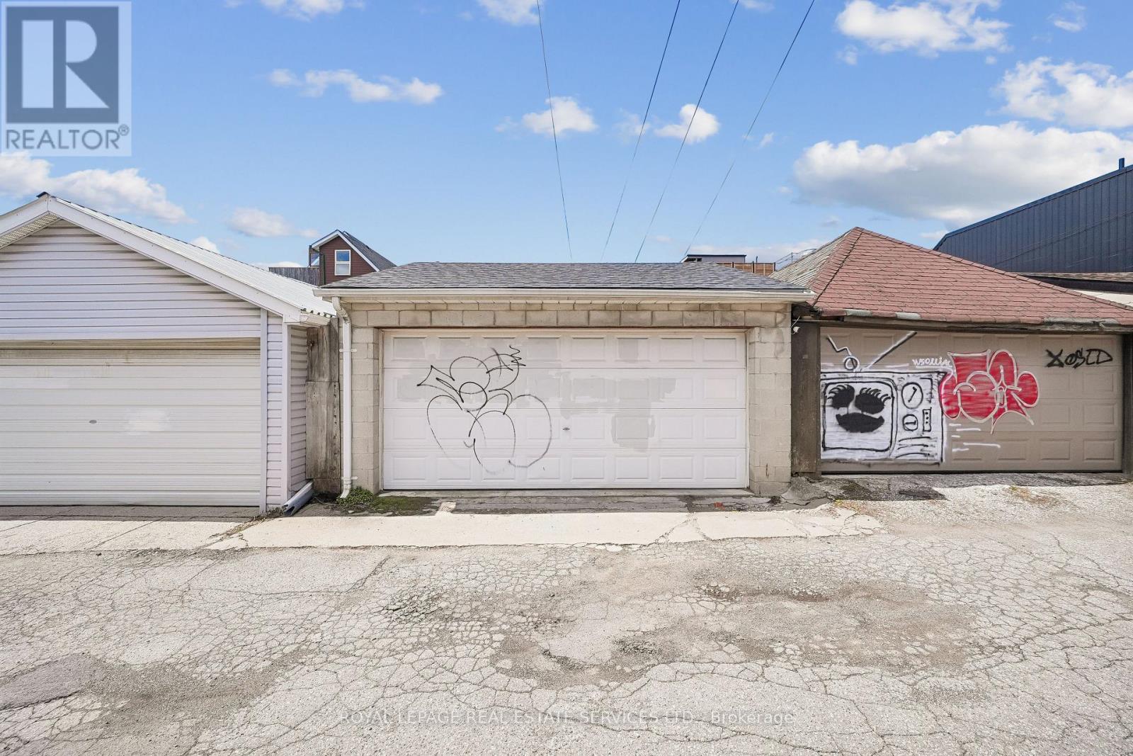 577 Ossington Avenue, Toronto (Palmerston-Little Italy), Ontario  M6G 3T4 - Photo 31 - C13033100