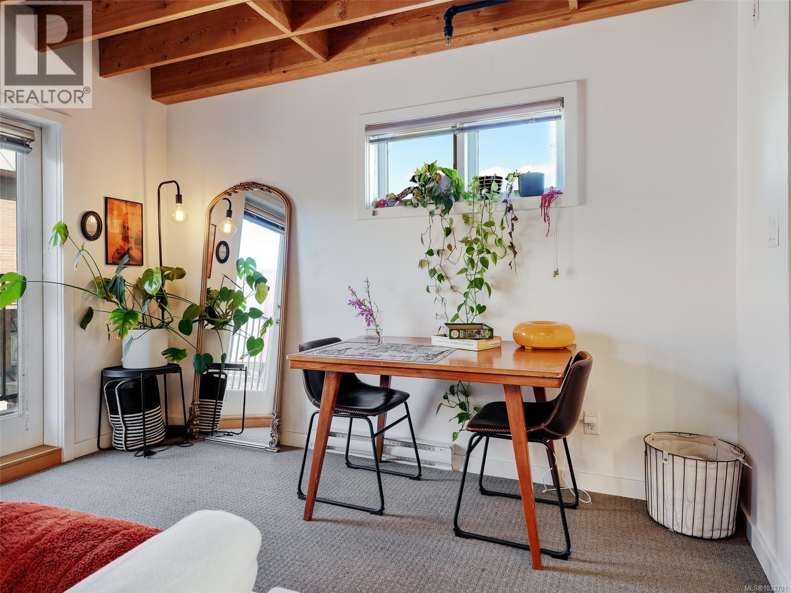 301 1315 Waddington Alley, Victoria, British Columbia  V8W 0B2 - Photo 5 - 1032701