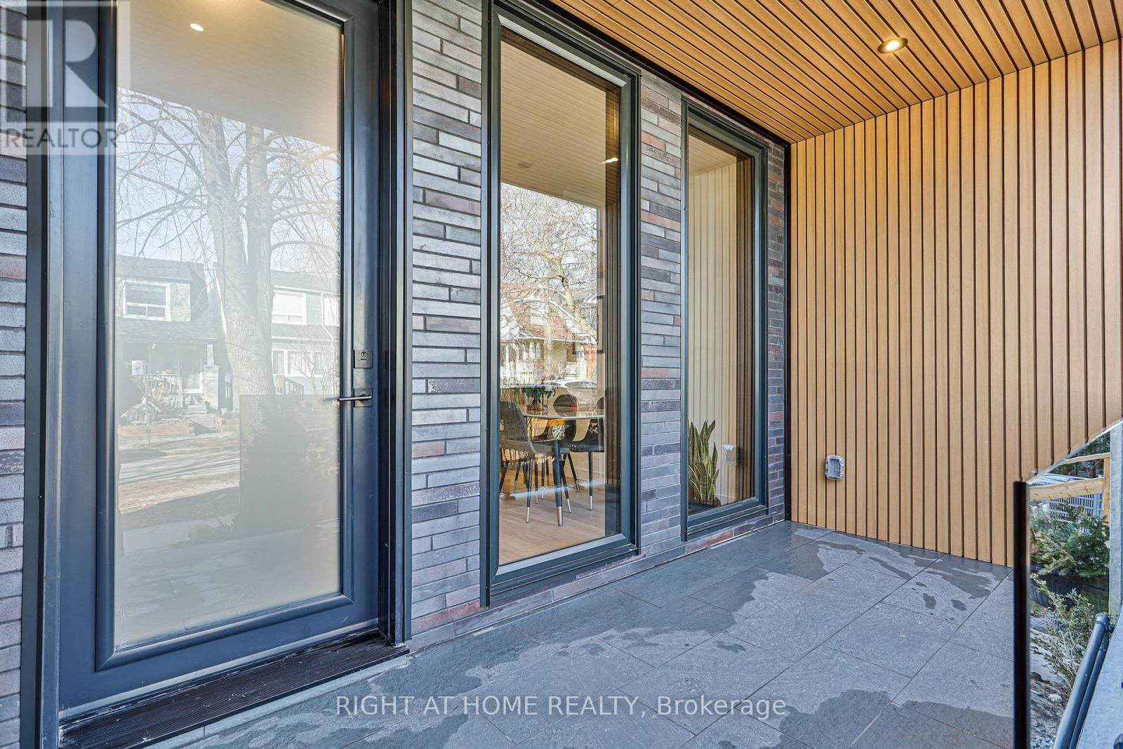 Main And Laneway - 11 Merrill Avenue W, Toronto, Ontario  M4C 1C4 - Photo 2 - E13033126