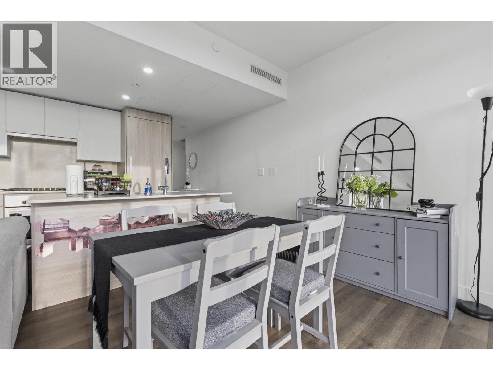 1706 901 Lougheed Highway, Coquitlam, British Columbia  V3K 3T3 - Photo 9 - R3114881