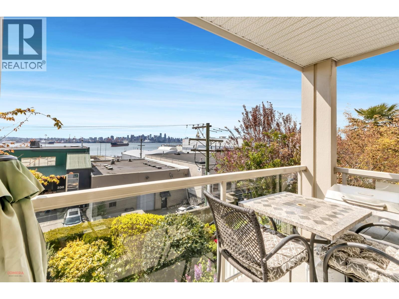 208 333 E 1st Street, North Vancouver, British Columbia  V7L 4W9 - Photo 4 - R3114884