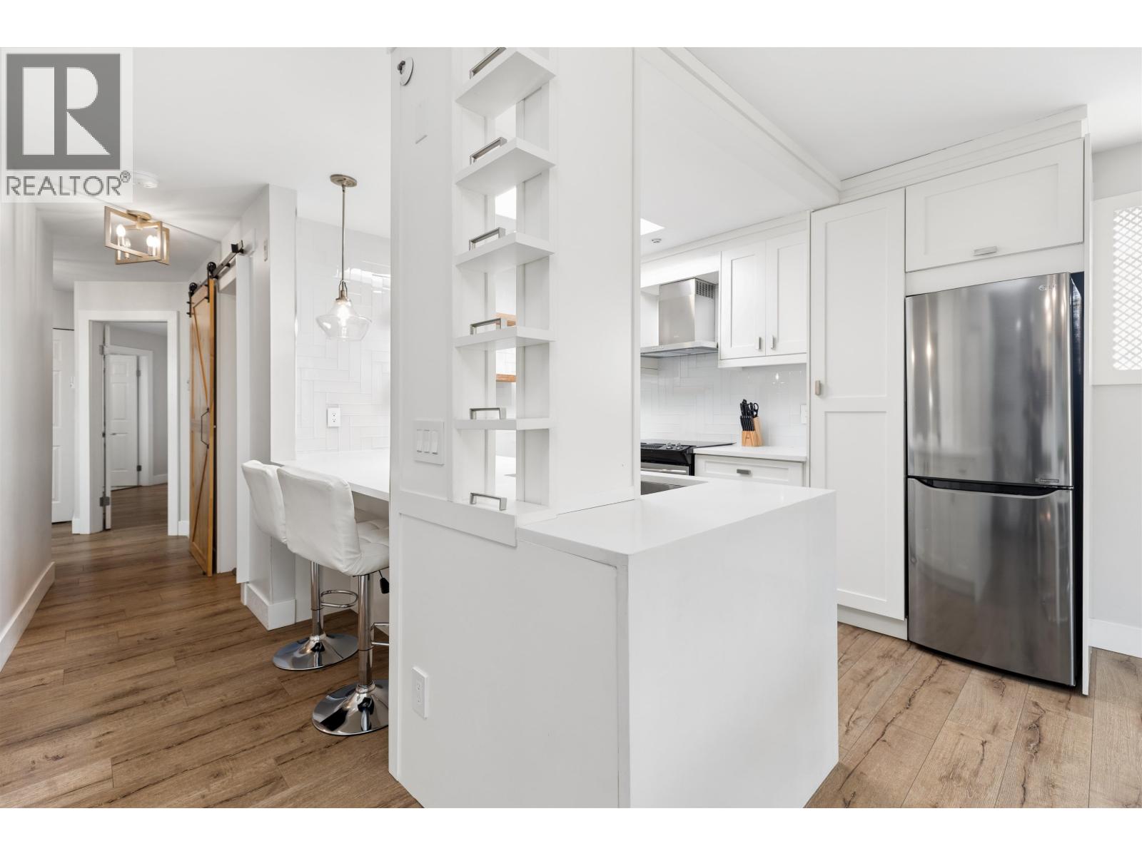 302 874 W 6th Avenue, Vancouver, British Columbia  V5Z 1A6 - Photo 9 - R3114907