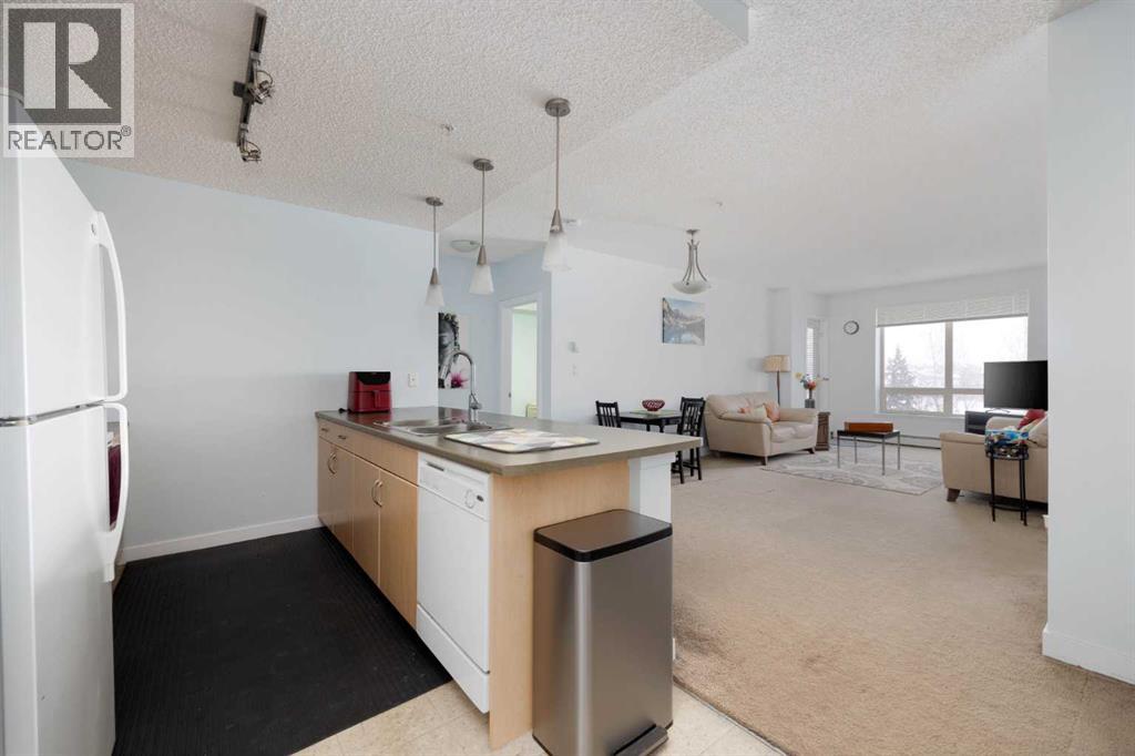 307, 136c Sandpiper Road, Fort Mcmurray, Alberta  T9K 1J7 - Photo 3 - A2287471