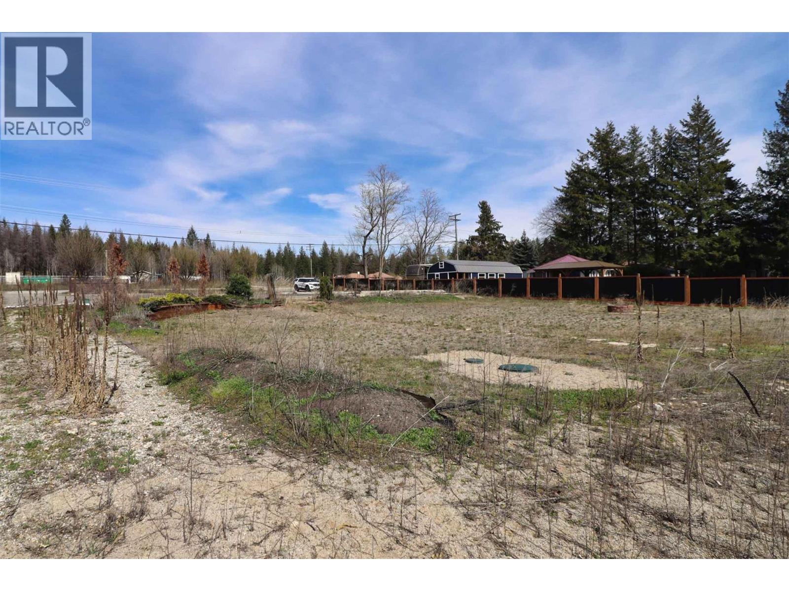 1497 Little Shuswap Lake Road, Chase, British Columbia  V0E 1M2 - Photo 12 - 10383450