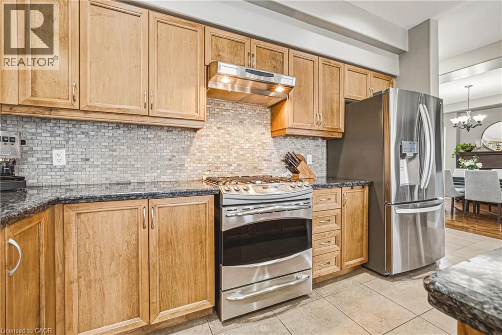 419 Dicenzo Drive, Hamilton, Ontario  L9B 0B3 - Photo 12 - 40823078