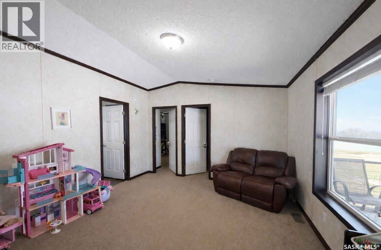 West Outlook Acreage, Fertile Valley Rm No. 285, Saskatchewan  S0L 2N0 - Photo 11 - SK030627