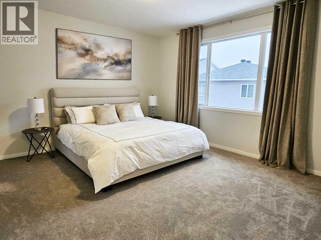 26 Carringwood Street NW, Calgary, Alberta  T3P 2A8 - Photo 7 - A2285730