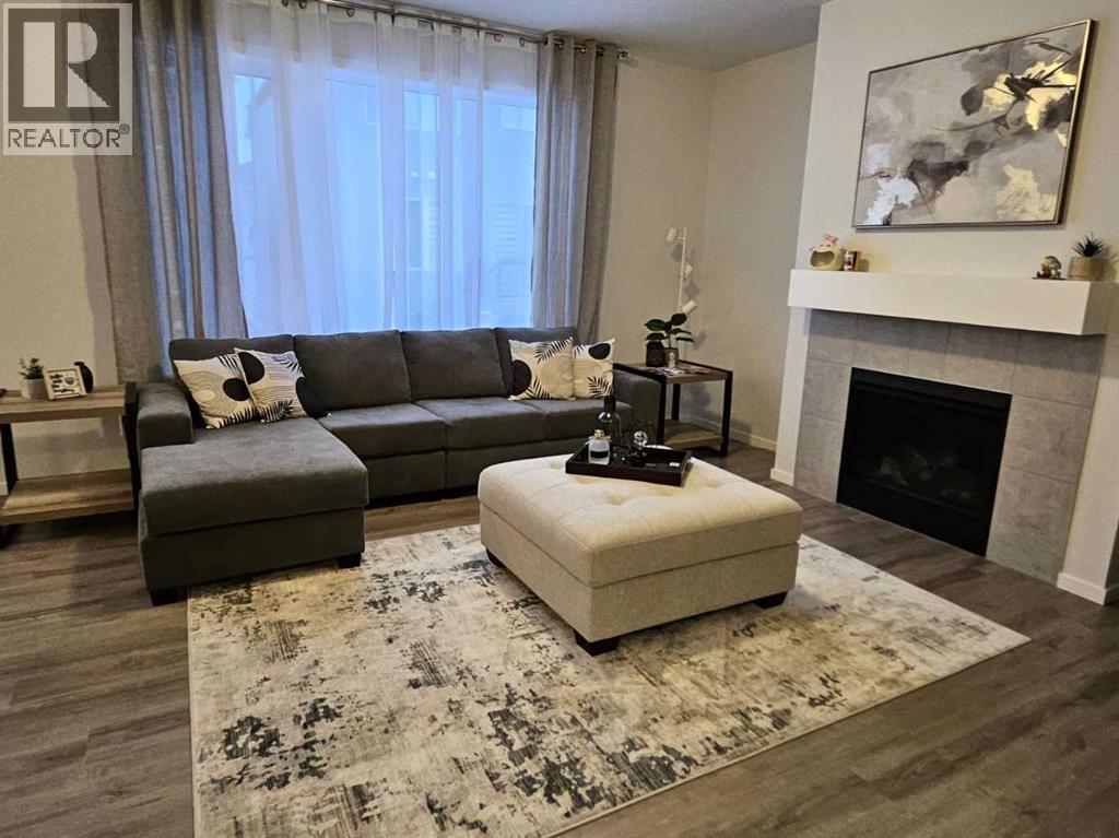 26 Carringwood Street NW, Calgary, Alberta  T3P 2A8 - Photo 3 - A2285730